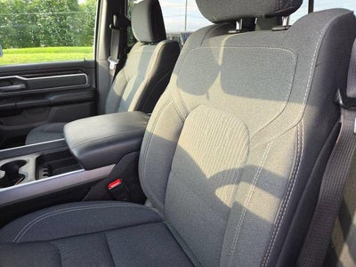 2022 RAM 1500 Big Horn 4x4 Crew Cab 5'7" Box
