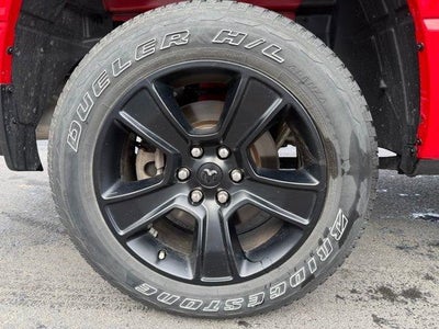 2023 RAM 1500 Big Horn 4x4 Crew Cab 5'7" Box