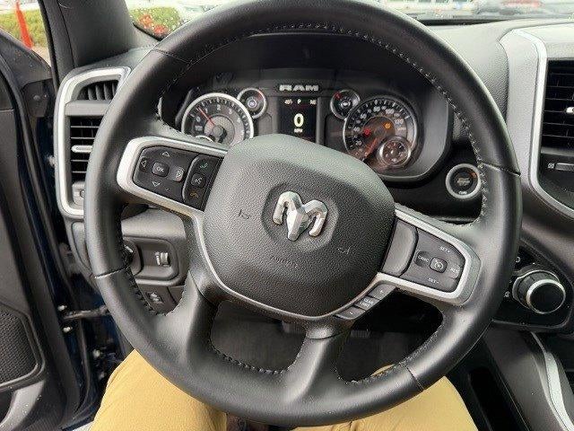 2022 RAM 1500 Big Horn 4x4 Crew Cab 5'7" Box