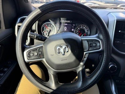 2019 RAM 1500 Big Horn/Lone Star 4x4 Crew Cab 5'7" Box