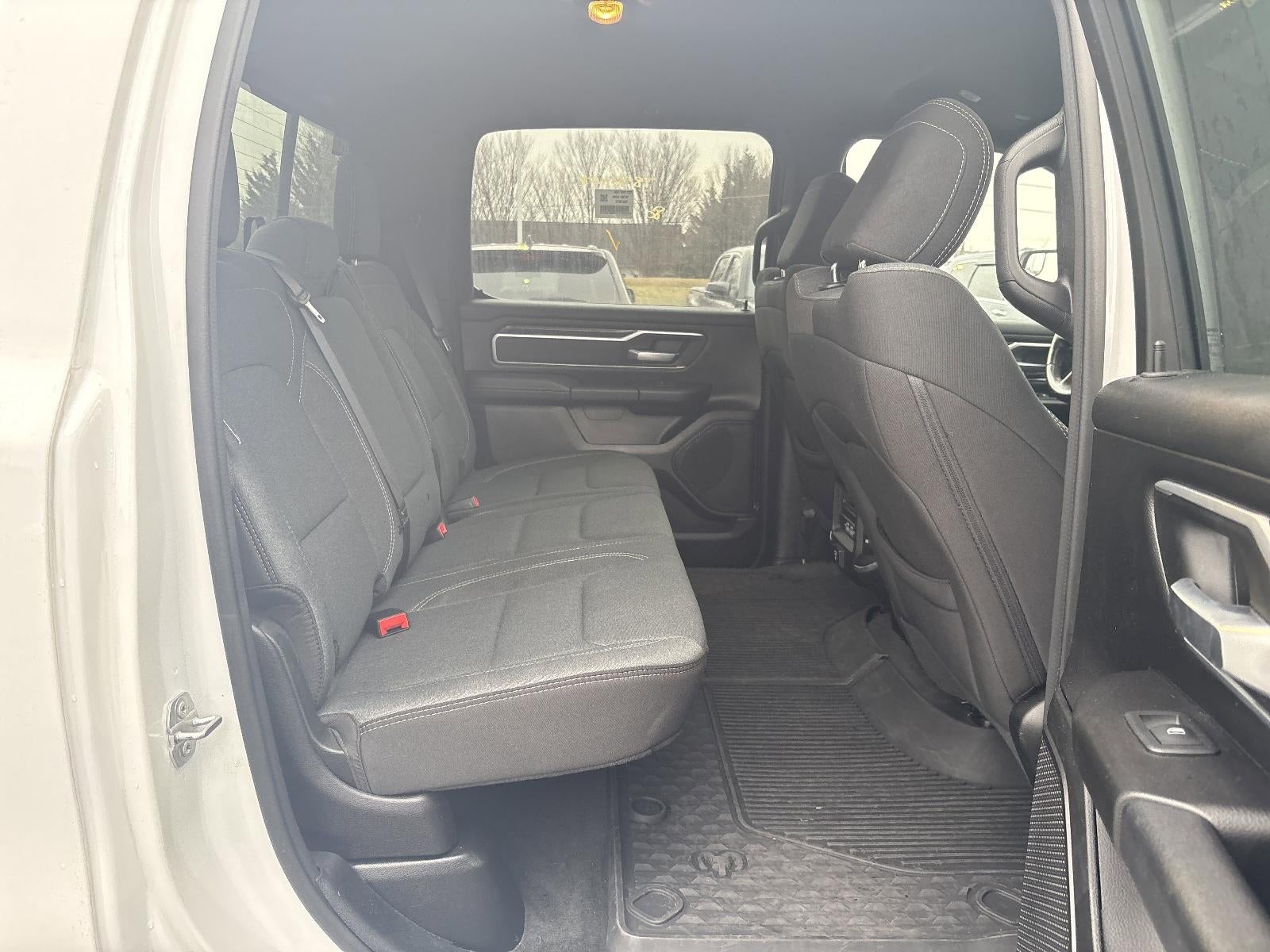 2022 RAM 1500 Big Horn 4x4 Crew Cab 5'7" Box