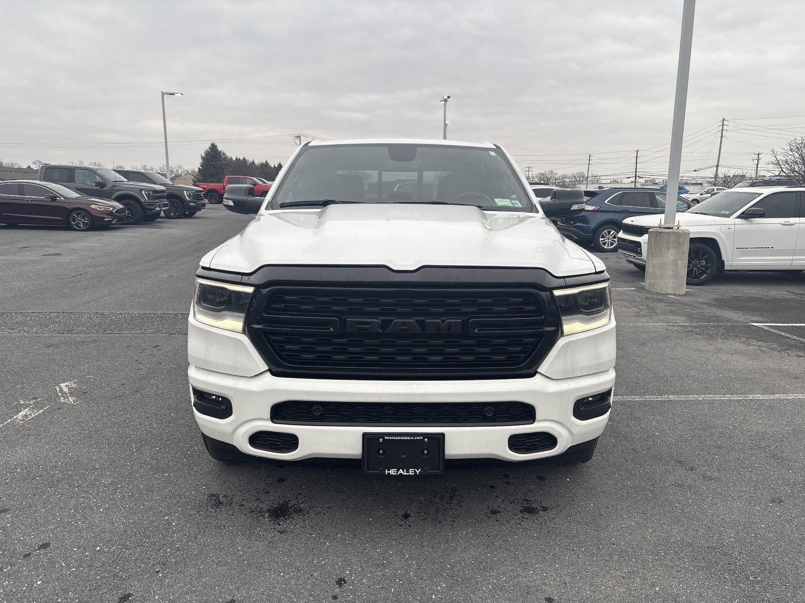 2022 RAM 1500 Big Horn 4x4 Crew Cab 5'7" Box