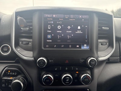 2022 RAM 1500 Big Horn 4x4 Crew Cab 5'7" Box