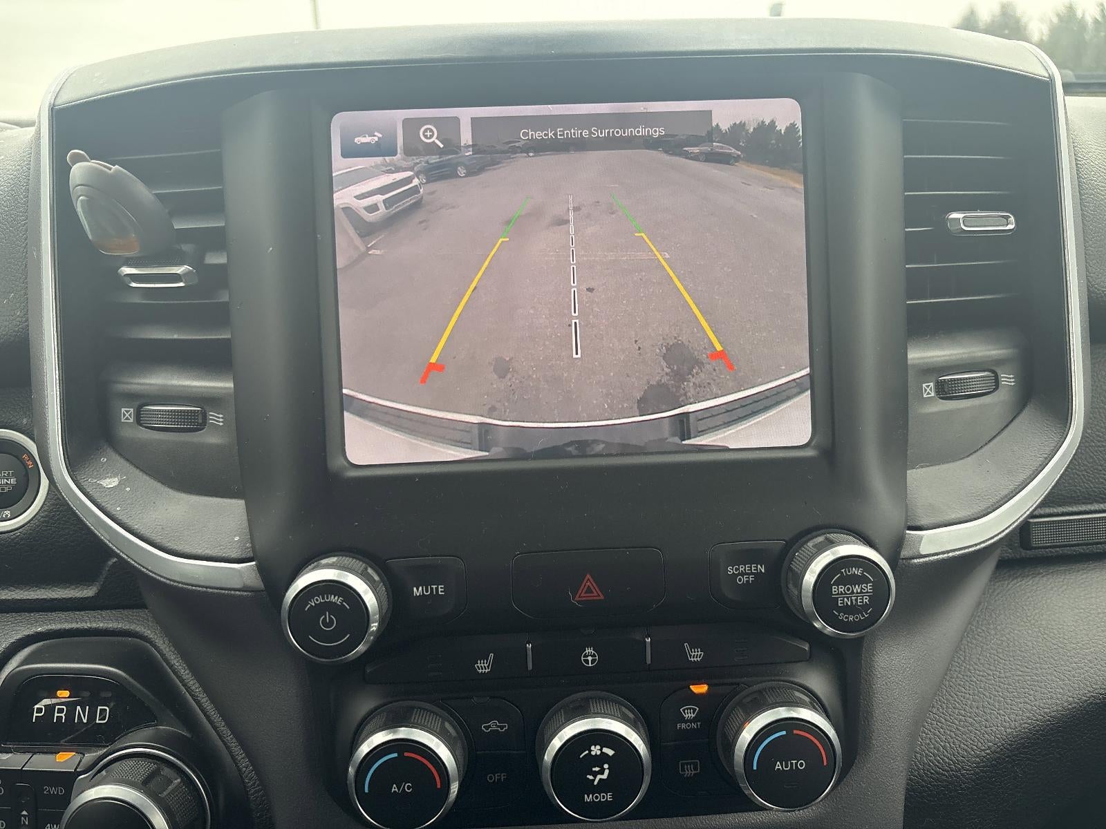 2022 RAM 1500 Big Horn 4x4 Crew Cab 5'7" Box