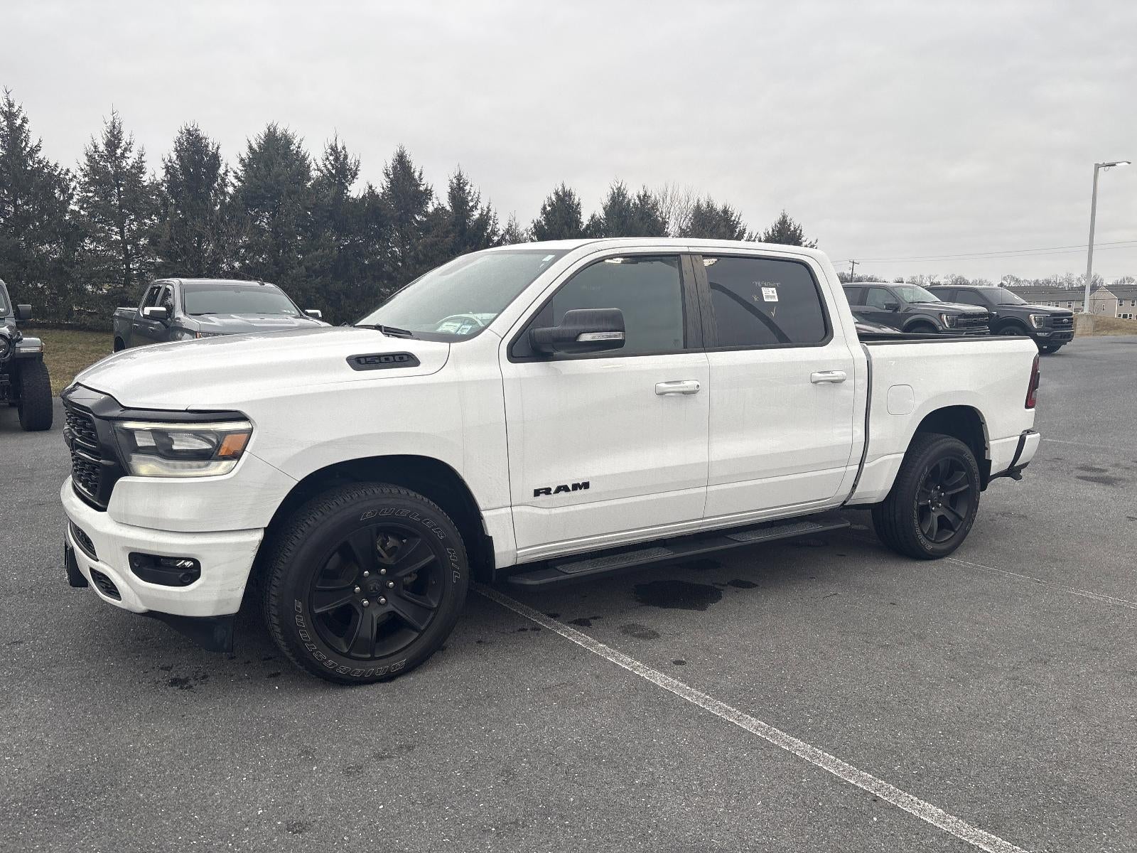 2022 RAM 1500 Big Horn 4x4 Crew Cab 5'7" Box
