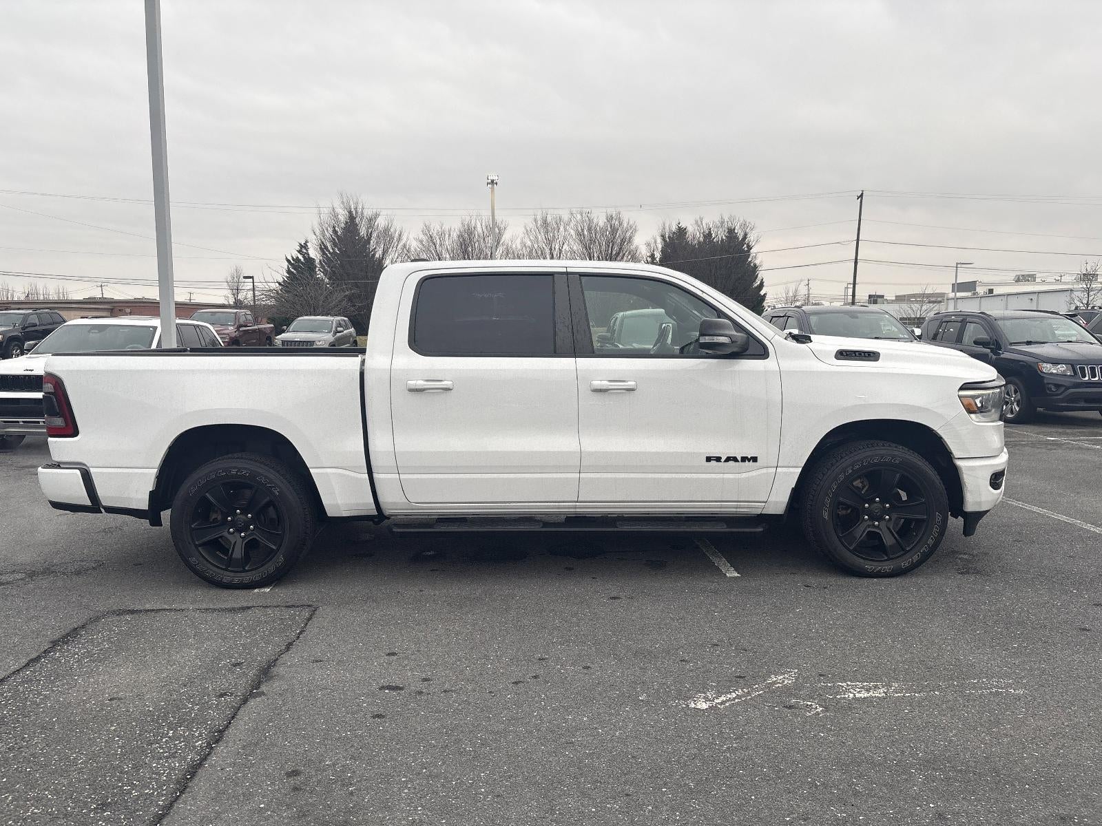 2022 RAM 1500 Big Horn 4x4 Crew Cab 5'7" Box