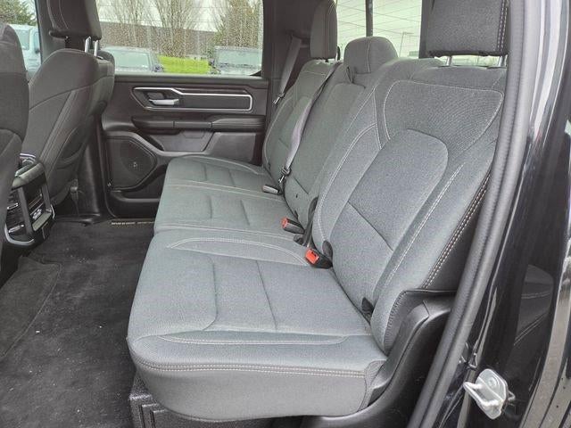 2022 RAM 1500 Big Horn 4x4 Crew Cab 5'7" Box