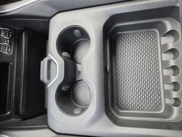 2021 RAM 1500 Big Horn 4x4 Crew Cab 5'7" Box