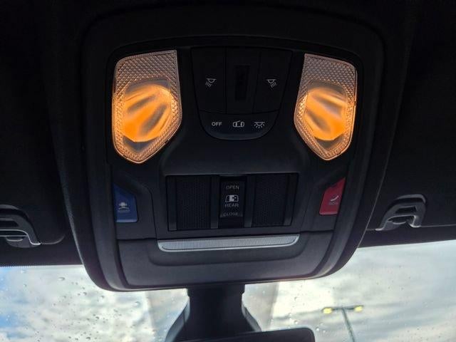 2021 RAM 1500 Big Horn 4x4 Crew Cab 5'7" Box