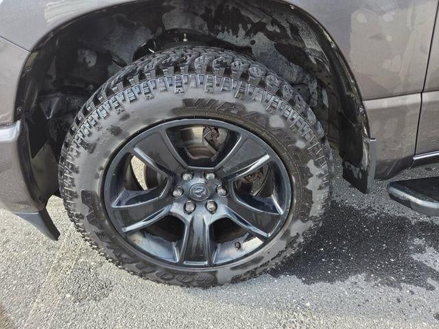 2021 RAM 1500 Big Horn 4x4 Crew Cab 5'7" Box