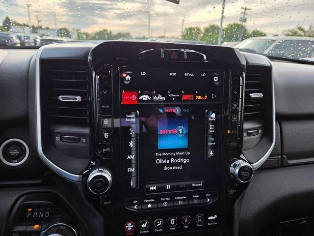 2021 RAM 1500 Big Horn 4x4 Crew Cab 5'7" Box