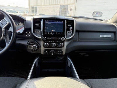 2022 RAM 1500 Big Horn 4x4 Crew Cab 5'7" Box