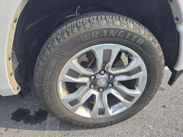 2023 RAM 1500 Limited 4x4 Crew Cab 5'7" Box