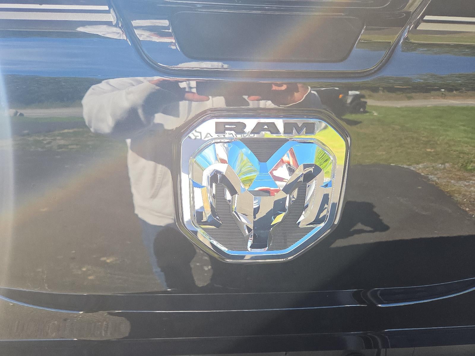 2024 RAM 1500 Limited 4x4 Crew Cab 5'7" Box