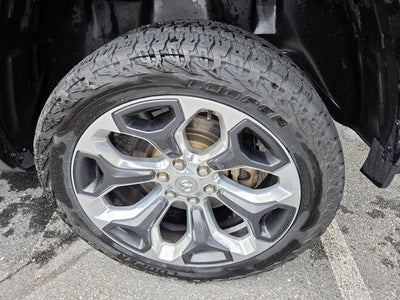 2019 RAM 1500 Limited 4x4 Crew Cab 5'7" Box