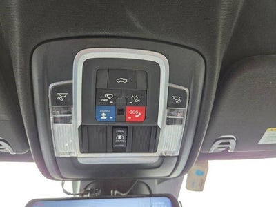 2019 RAM 1500 Limited 4x4 Crew Cab 5'7" Box