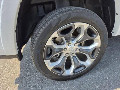 2023 RAM 1500 Limited 4x4 Crew Cab 5'7" Box