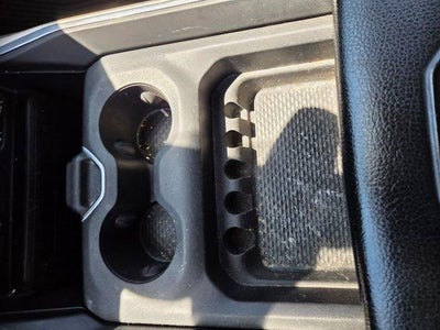 2019 RAM 1500 Laramie 4x4 Crew Cab 5'7" Box