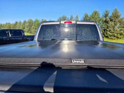 2021 RAM 1500 Laramie 4x4 Crew Cab 5'7" Box
