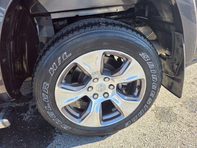 2021 RAM 1500 Laramie 4x4 Crew Cab 5'7" Box