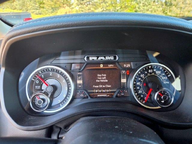 2021 RAM 1500 Laramie 4x4 Crew Cab 5'7" Box