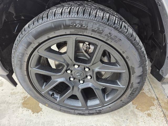 2022 RAM 1500 Laramie 4x4 Crew Cab 5'7" Box