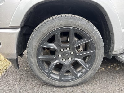 2022 RAM 1500 Laramie 4x4 Crew Cab 5'7" Box