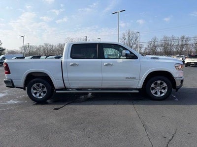 2019 RAM 1500 Laramie 4x4 Crew Cab 5'7" Box