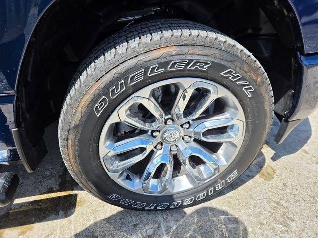 2024 RAM 1500 Laramie 4x4 Crew Cab 5'7" Box