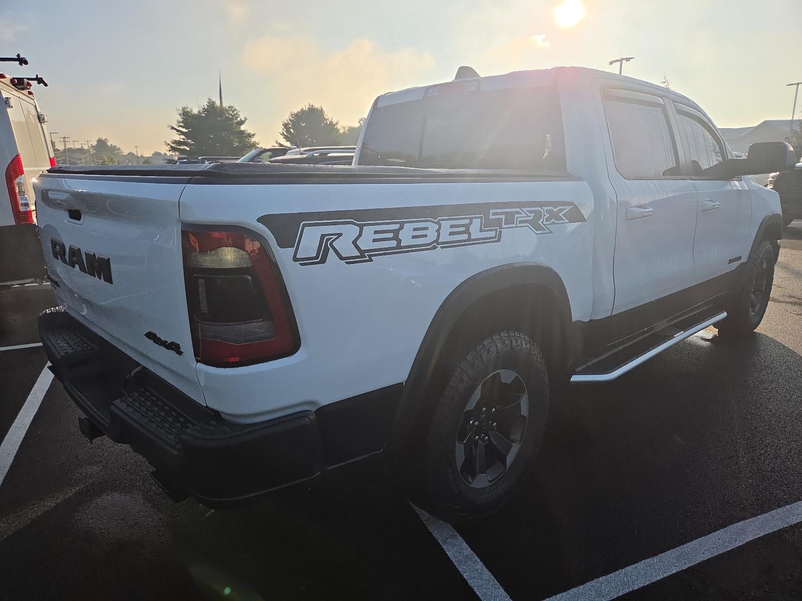 2019 RAM 1500 Rebel 4x4 Crew Cab 5'7" Box