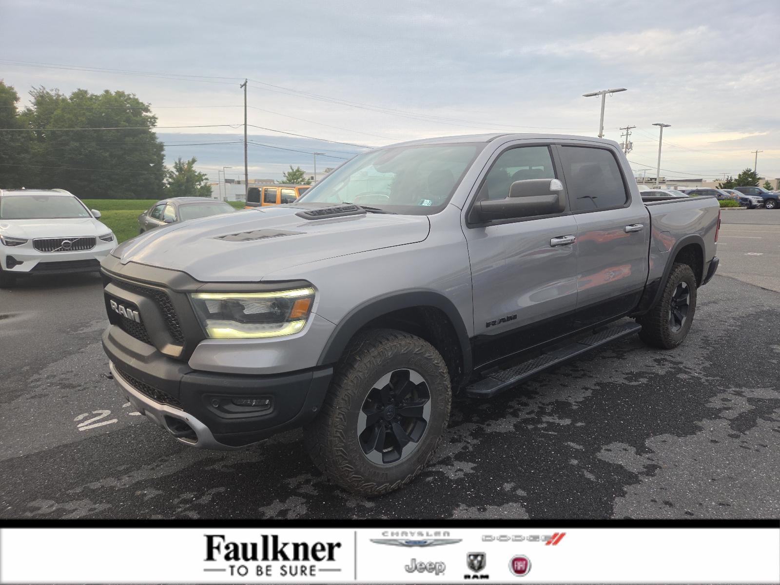 2019 RAM 1500 Rebel 4x4 Crew Cab 5'7" Box