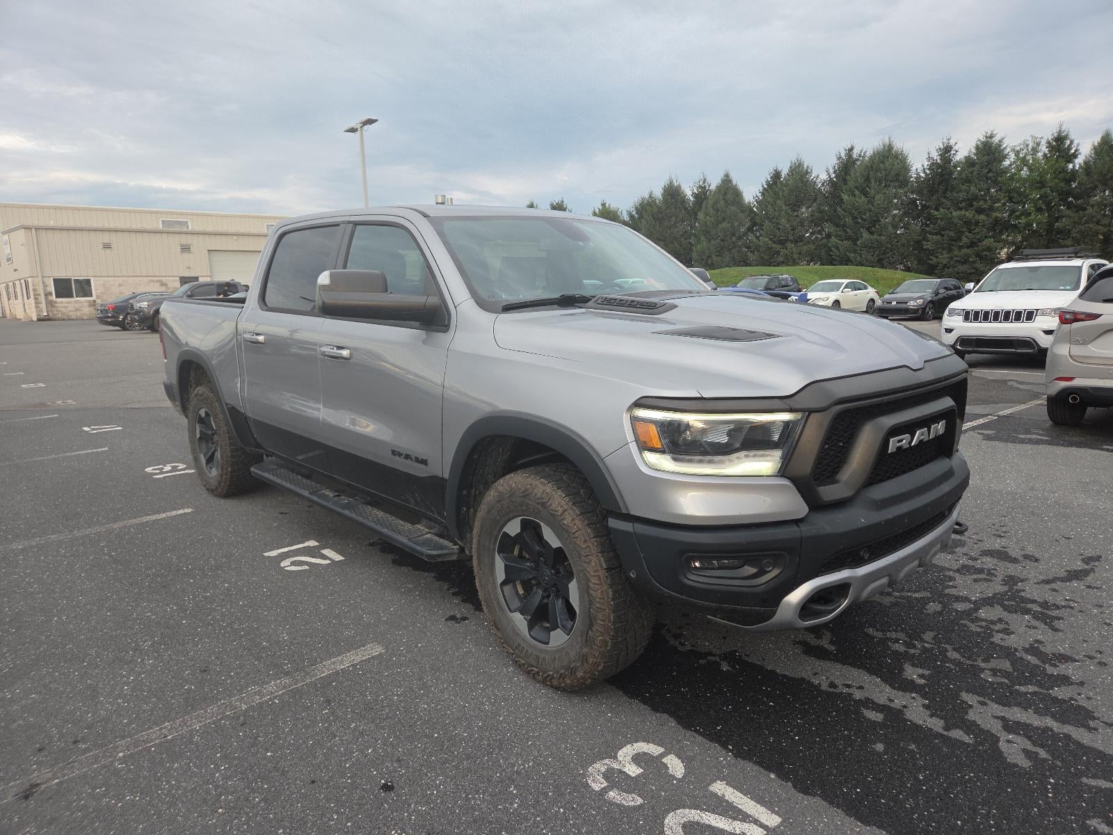 2019 RAM 1500 Rebel 4x4 Crew Cab 5'7" Box
