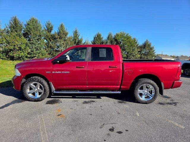 2011 RAM 1500 4WD Crew Cab 5.7 Ft Box Sport