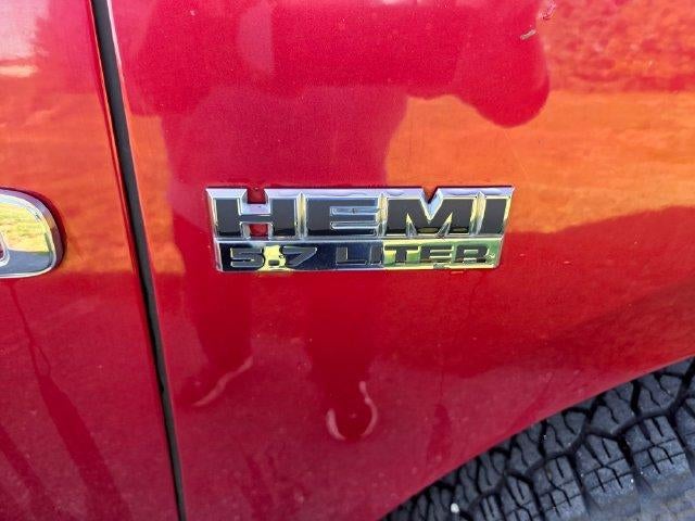 2011 RAM 1500 4WD Crew Cab 5.7 Ft Box Sport