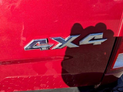 2011 RAM 1500 4WD Crew Cab 5.7 Ft Box Sport