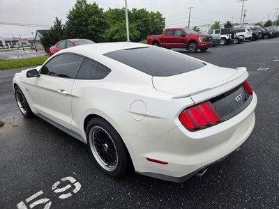 2017 Ford Mustang GT Premium Fastback