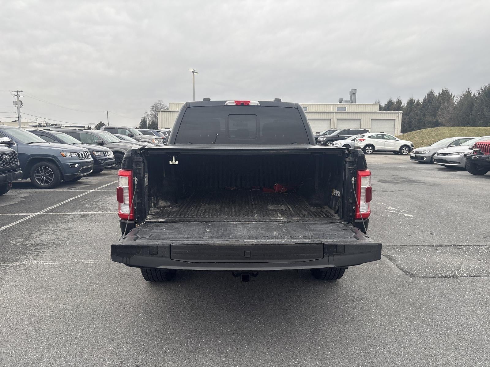 2021 Ford F-150 LARIAT 4WD SuperCrew 5.5' Box