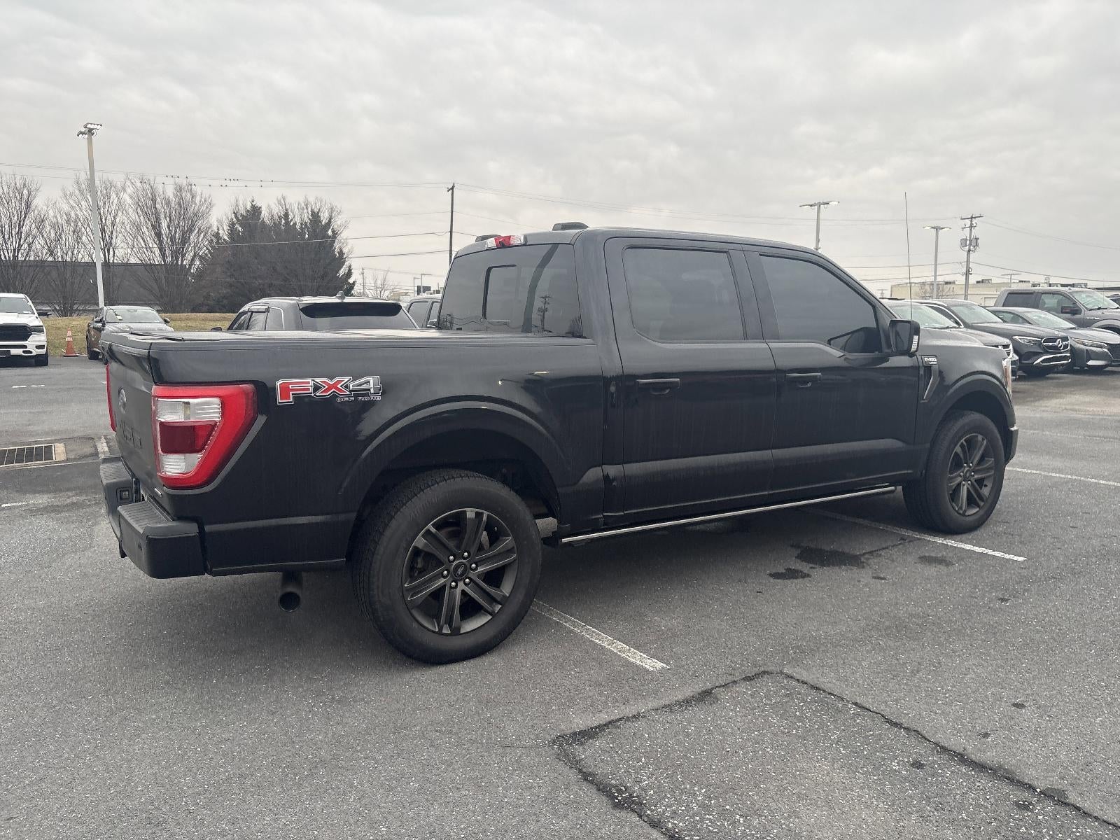2021 Ford F-150 LARIAT 4WD SuperCrew 5.5' Box