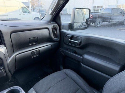 2024 Chevrolet Silverado 2500 HD Crew Cab Standard Box 4-Wheel Drive Custom