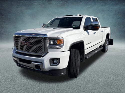 2016 GMC Sierra 2500 HD Crew Cab Standard Box 4-Wheel Drive Denali