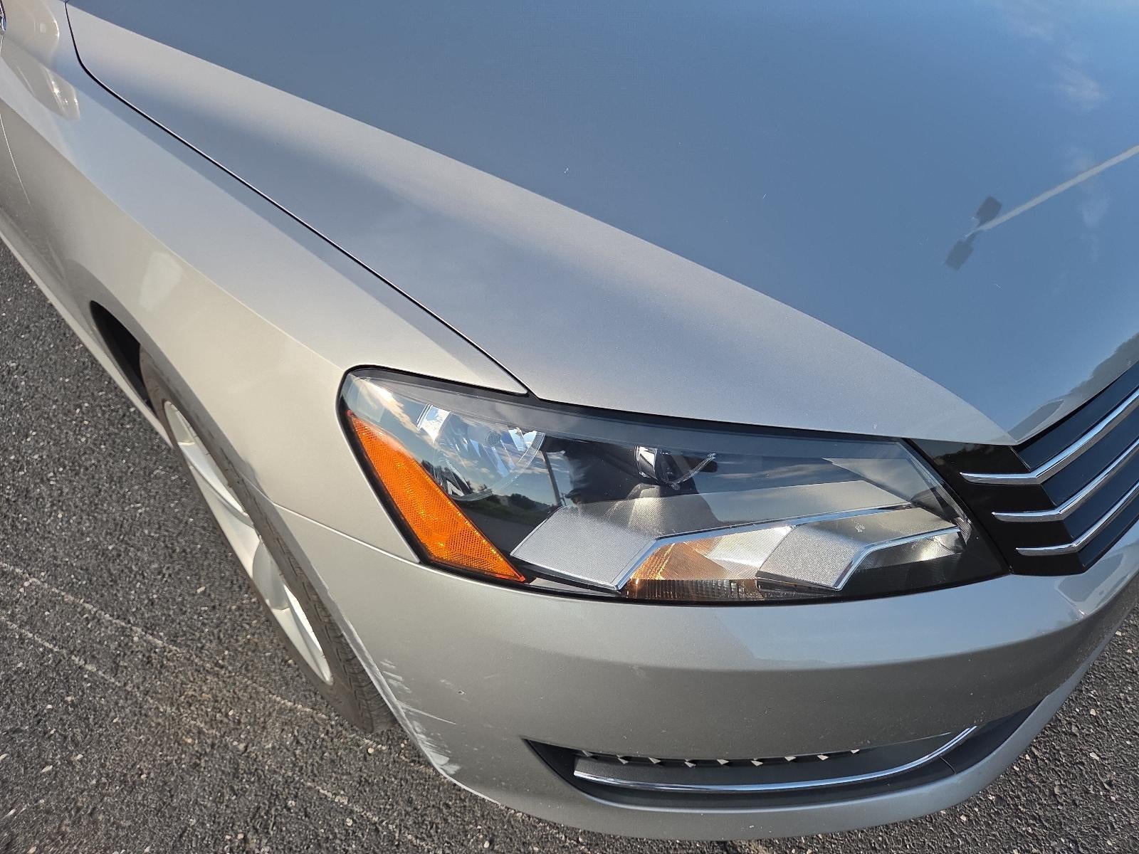 2012 Volkswagen Passat 4dr Sdn 2.5L Auto SE PZEV
