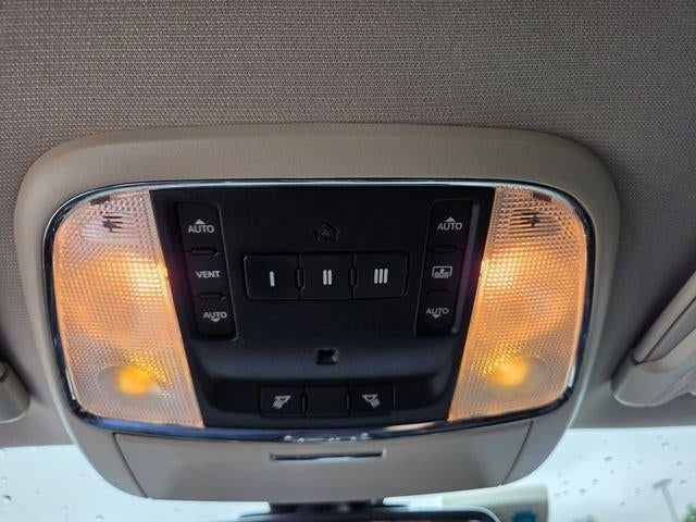 2016 Chrysler 300 4dr Sdn Limited AWD