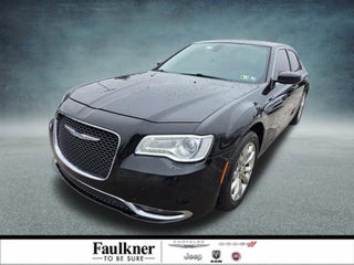 2016 Chrysler 300 4dr Sdn Limited AWD