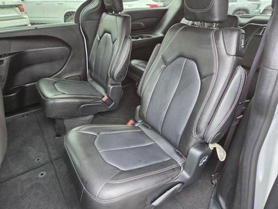 2025 Chrysler Pacifica Select FWD
