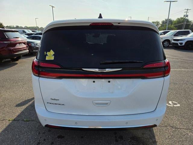 2024 Chrysler Pacifica Touring L FWD