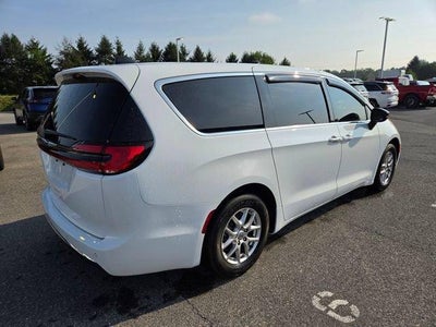 2024 Chrysler Pacifica Touring L FWD