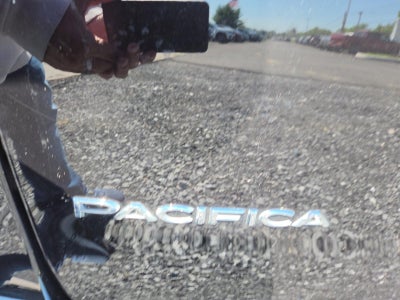 2025 Chrysler Pacifica Select FWD