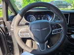 2025 Chrysler Pacifica Select FWD