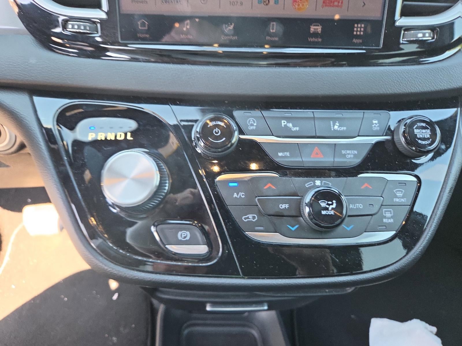 2025 Chrysler Pacifica Select FWD
