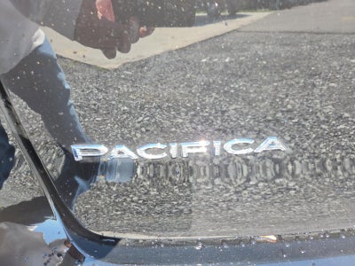 2026 Chrysler Pacifica Select FWD